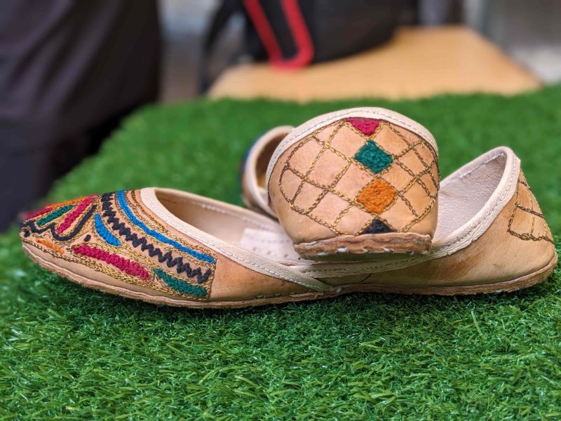 Shaam-e-Basir - Elegant Handcrafted Women's Khussa | Traditional Pakistani Evening Shoes