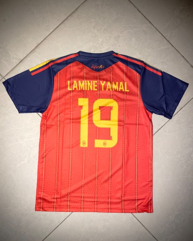LAMINE YAMAL COLLECTION