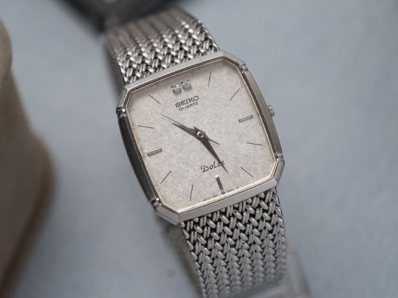 VINTAGE SEIKO DOLCE SNOWFLAKE 9521 5210 TANK WATCH