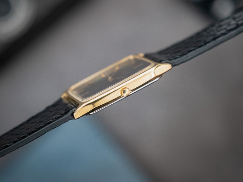 VINTAGE CITIZEN HONEYCOMB DIAL TANK WATCH