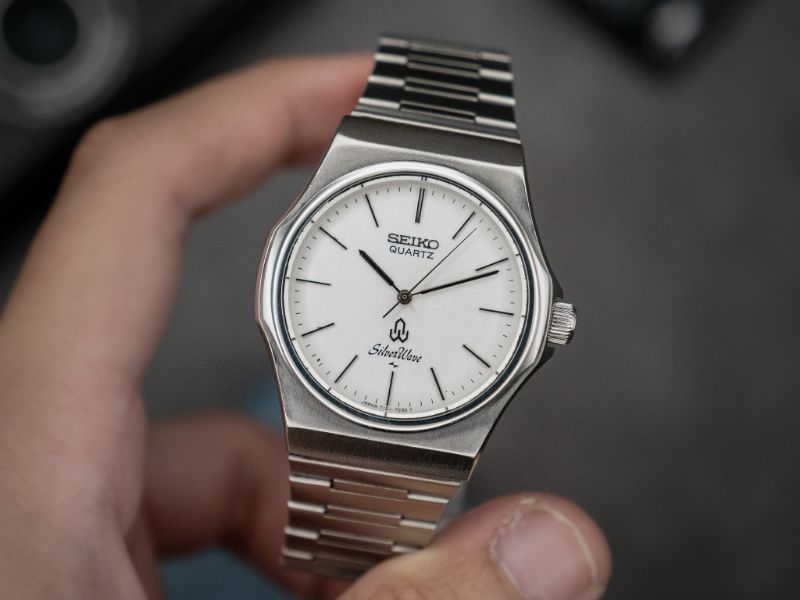 VINTAGE SEIKO SILVERWAVE “NAUTILUS” WATCH