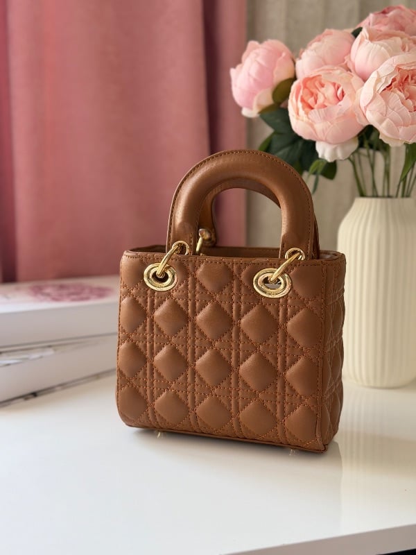 ليدي ديور جلد - عسلي