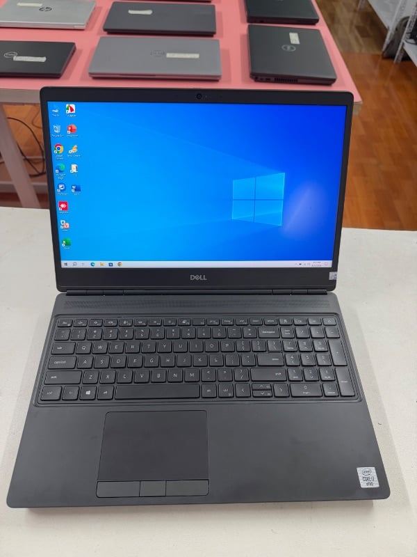 Dell Precisioin 7550 2
