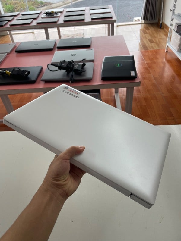 Laptop Lenovo Ideapad 320