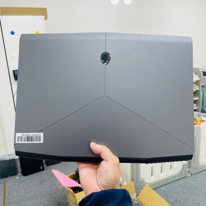 Laptop Dell Gaming ALIENWARE m15