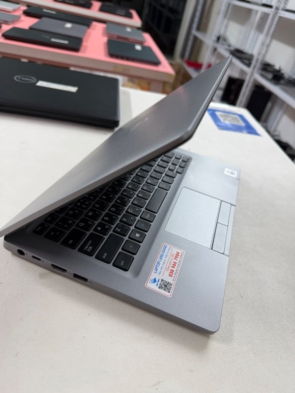 Dell Latitude 5310 I3