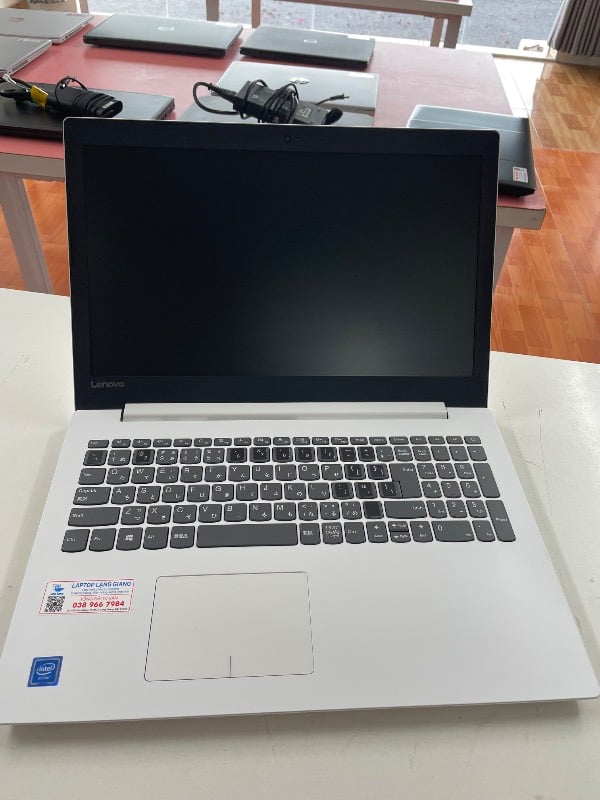 Laptop Lenovo Ideapad 320