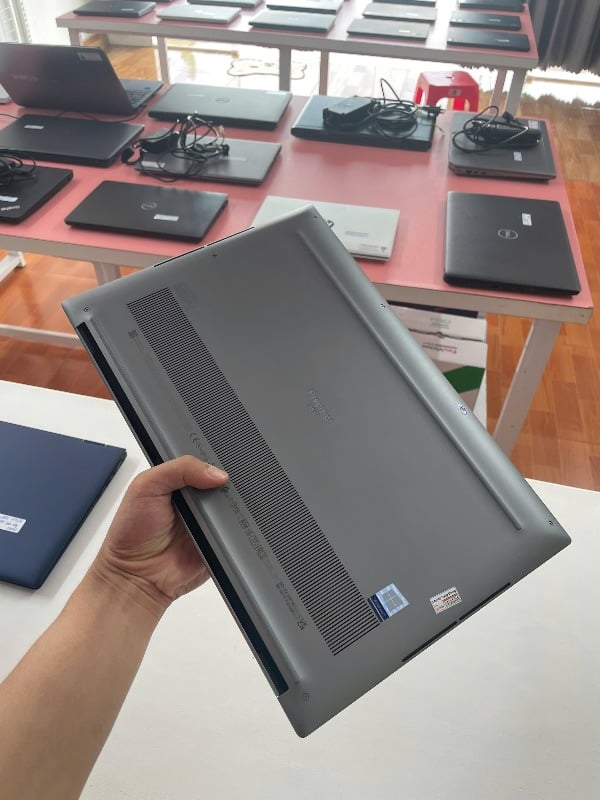 Dell Precision 5550 Xeon