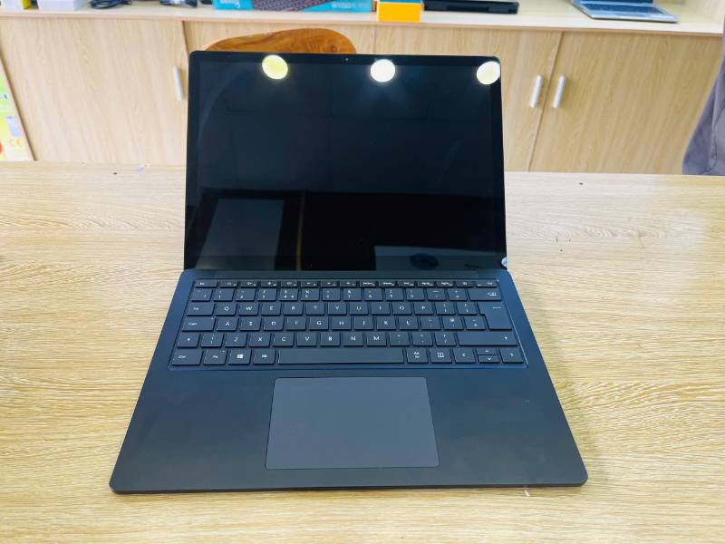 Surface Laptop 3