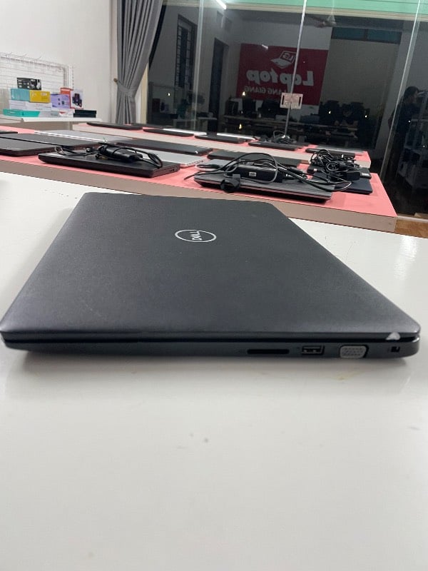 Laptop Dell latitude 3500
