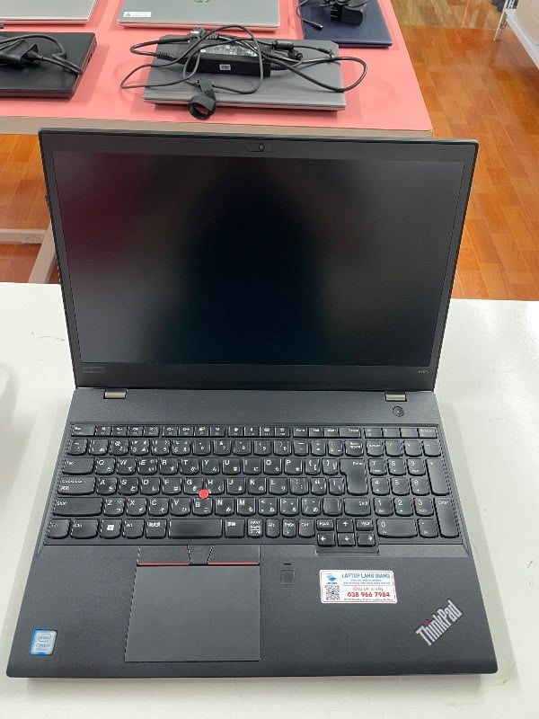 Thinkpad Workstation P52S