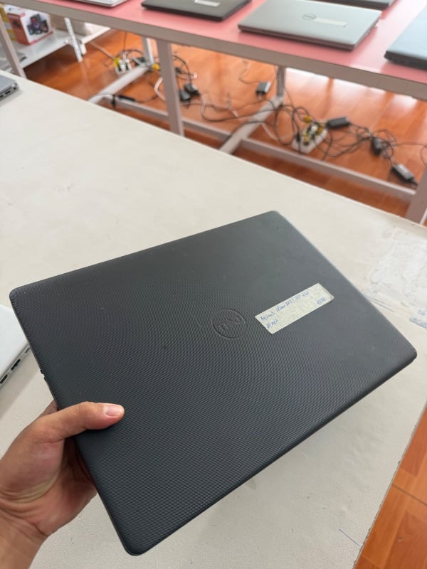 Dell Vostro 3405