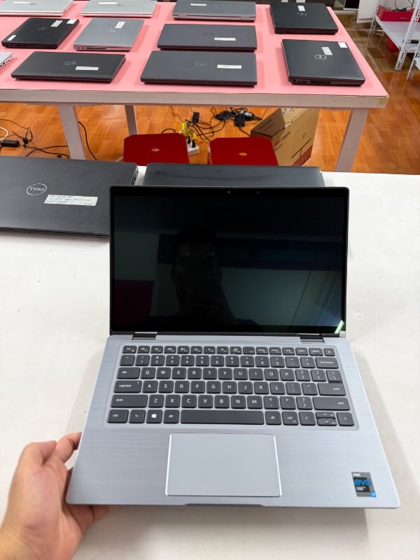 Dell Latitude 7320 2in1