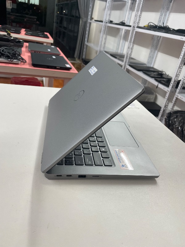 Dell Latitude 5320