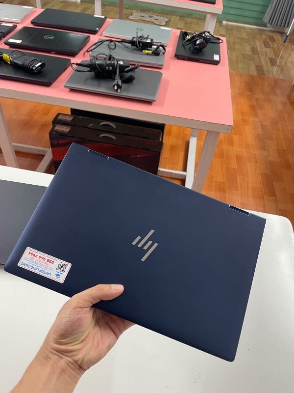 Laptop HP Elite Dragon Fly