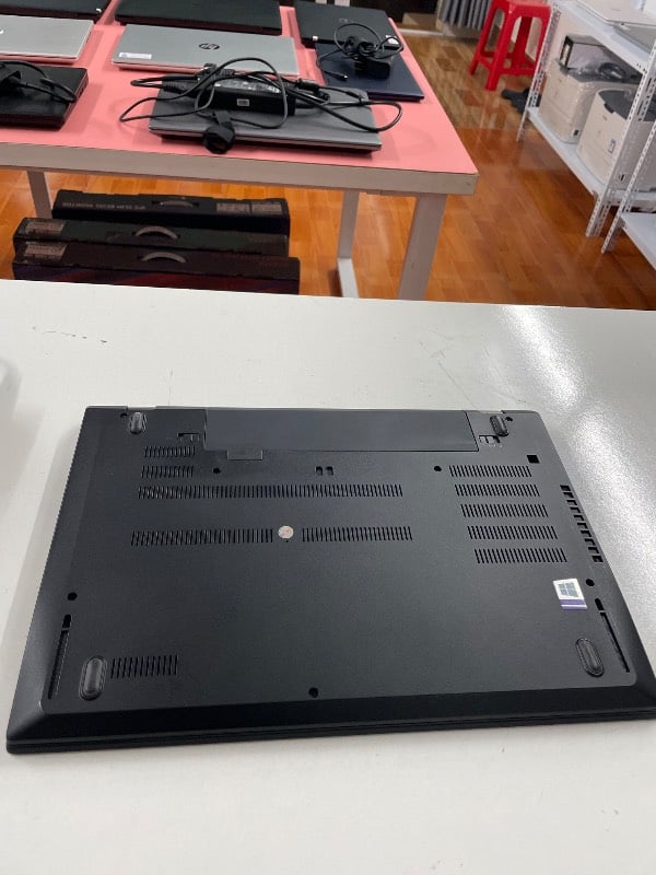 Thinkpad Workstation P52S