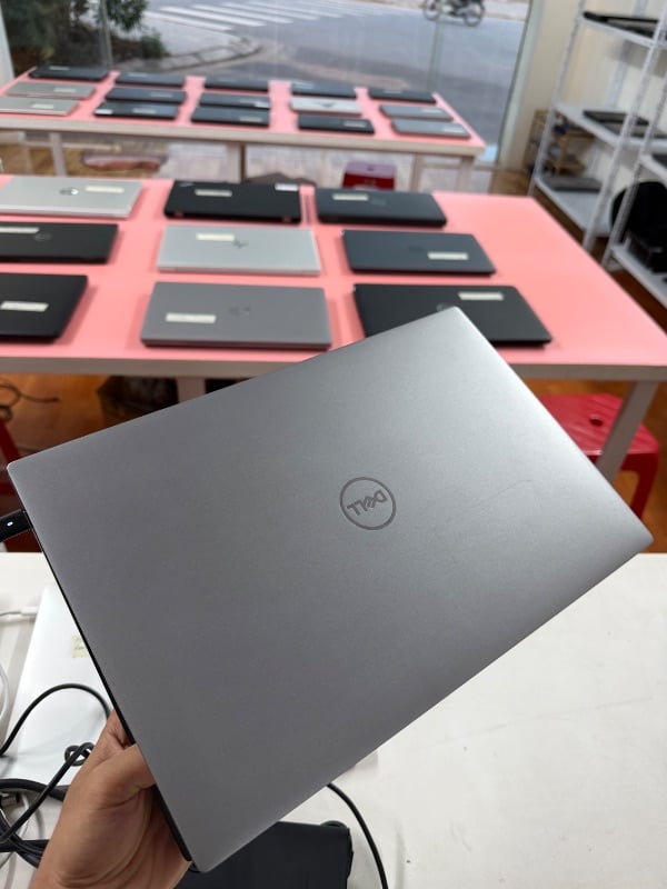 Dell Precision 5550 Xeon