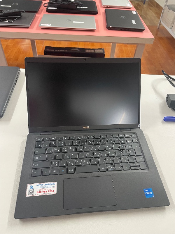 Laptop Dell Latitude 7320