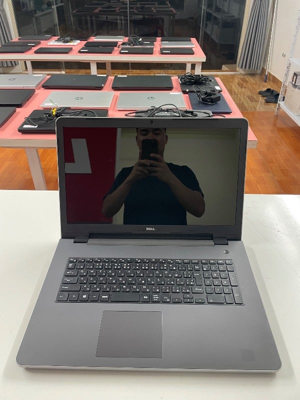 Dell Inspirion 17