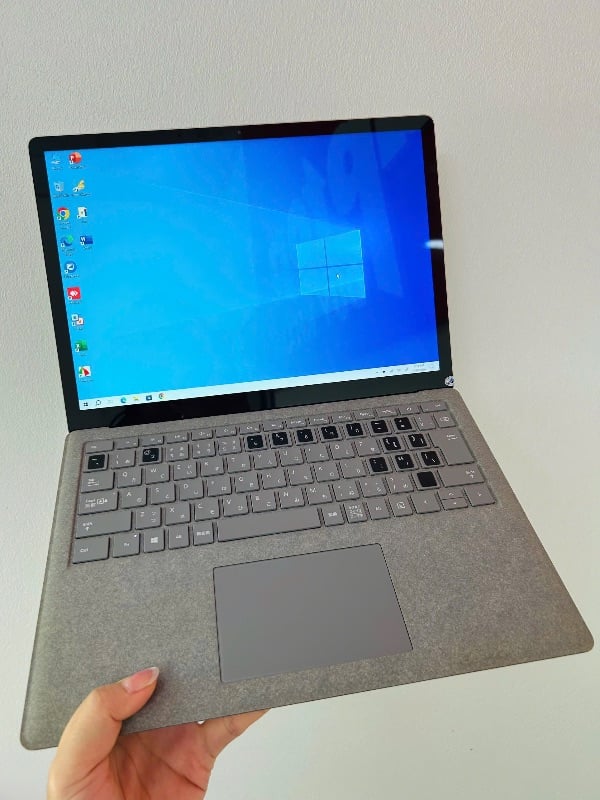 Surface Laptop 2
