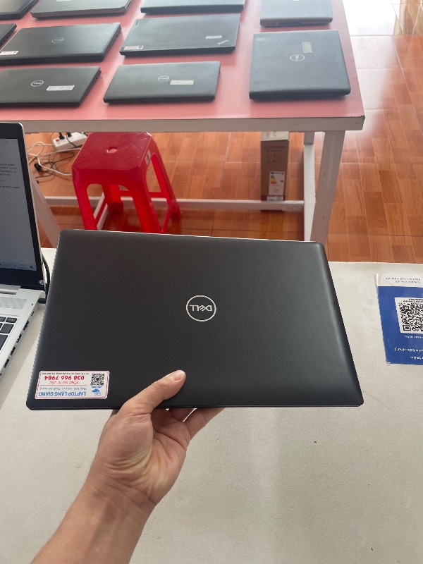 Dell Latitude 3301