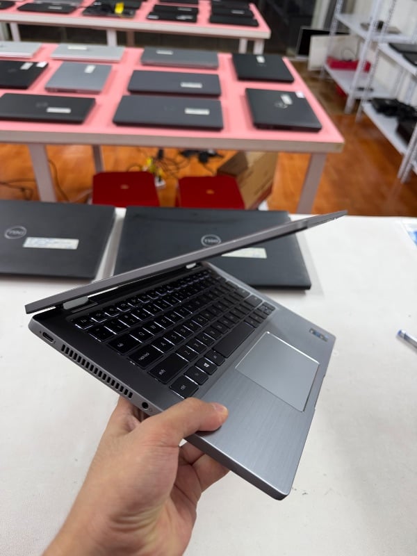 Dell Latitude 7320 2in1