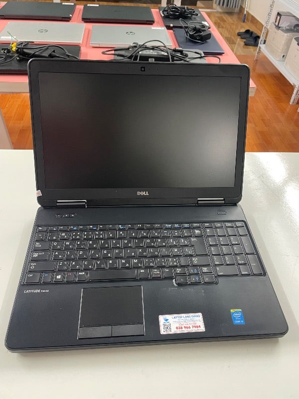 Dell Latitude E5540