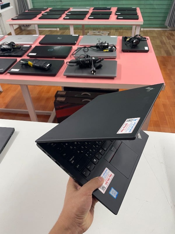 Thinkpad X1 Carbon Gen 5