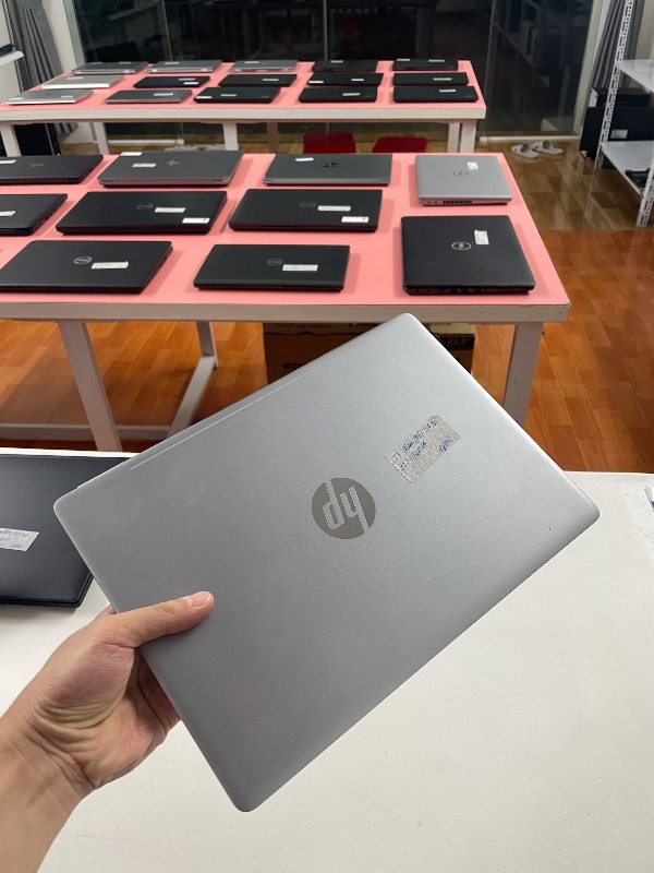 HP Elitebook Folio