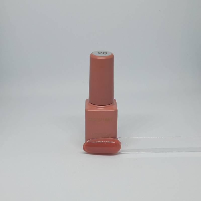 ESMALTE SEMIPERMANENTE 
CHARM LIMIT 28