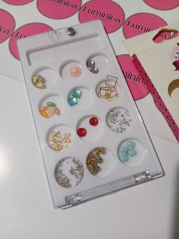 STRASS CAJA 12 DIVISORES 1