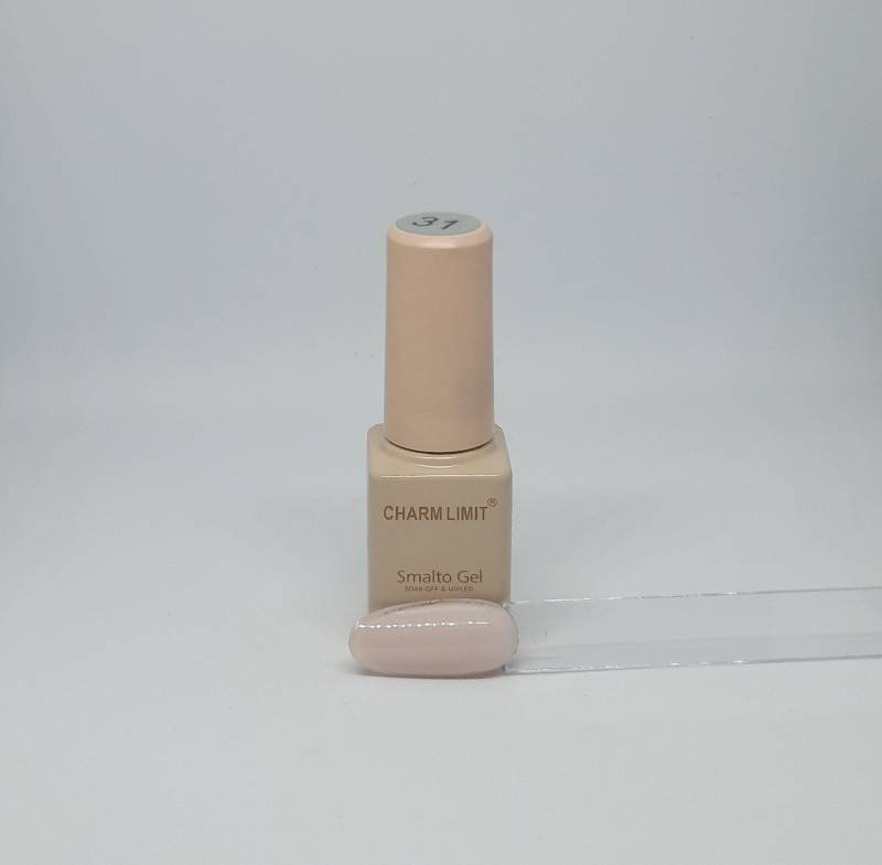 ESMALTE SEMIPERMANENTE 
CHARM LIMIT 31