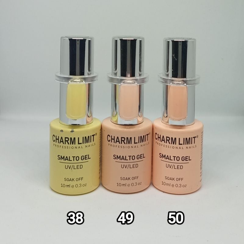 ESMALTE SEMIPERMANENTE CHARM LIMIT J VENC. 5/2026