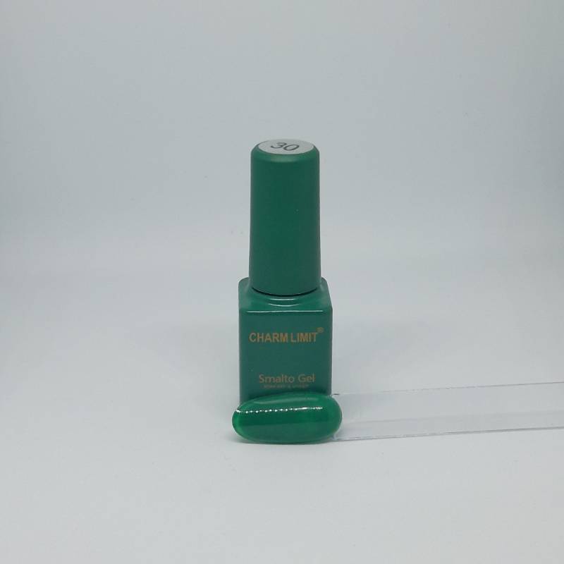 ESMALTE SEMIPERMANENTE 
CHARM LIMIT 30