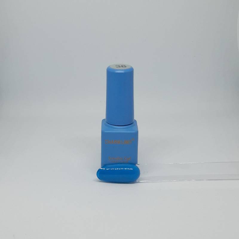 ESMALTE SEMIPERMANENTE 
CHARM LIMIT 38