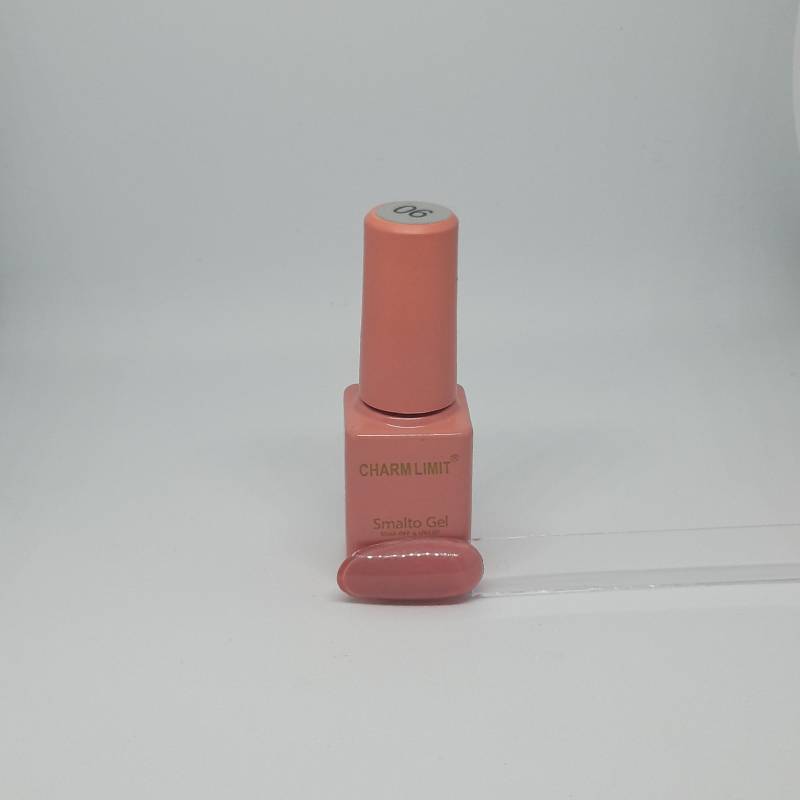 ESMALTE SEMIPERMANENTE 
CHARM LIMIT 06