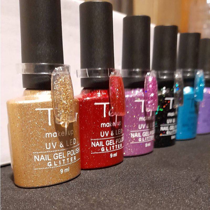 ESMALTE SEMIPERMANENTE 
GLITTER TEJAR