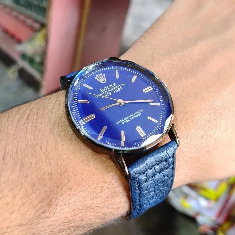 STYLISH MANS WATCH ⌚