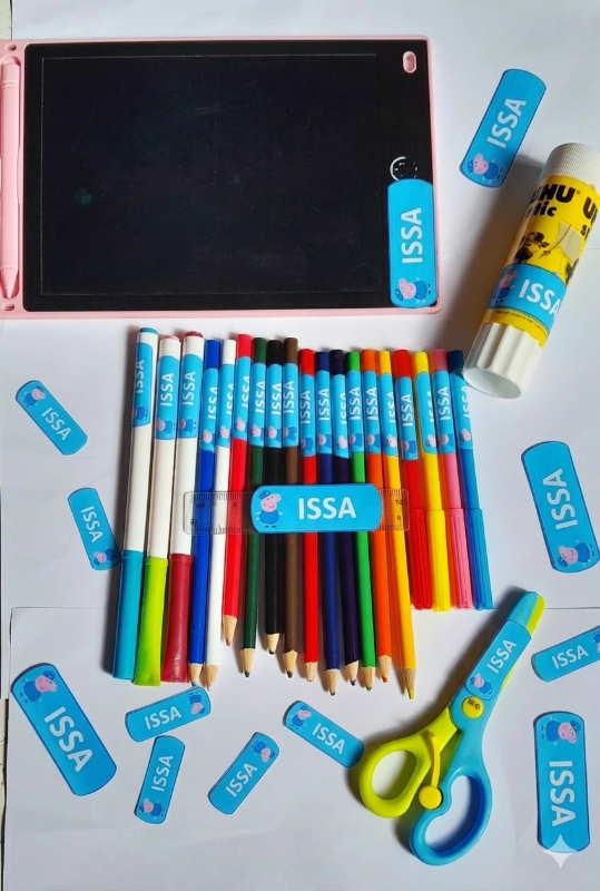 Etiquettes effets scolaires