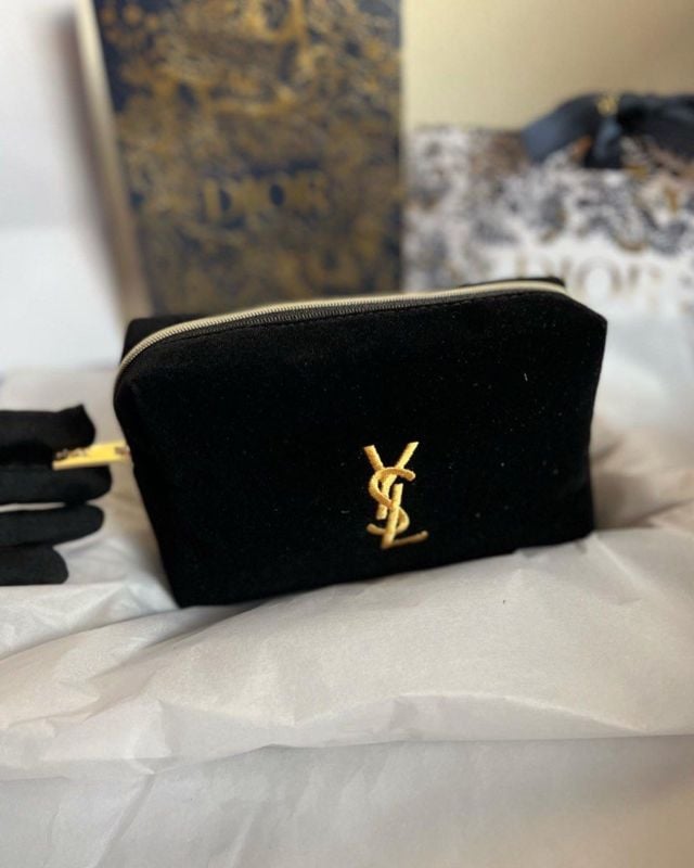 Ysl cosmetic velvet pouch