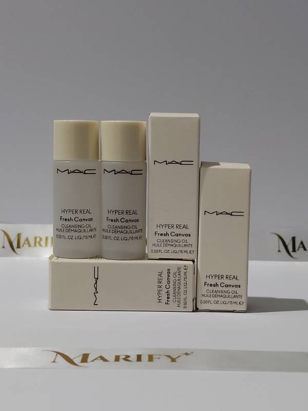 MAC Hyper Real Fresh Canvas Cleansing Oil