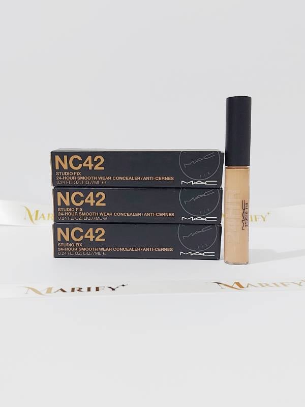 MAC NC42 Studio Fix 24-hour Smooth Wear Concealer