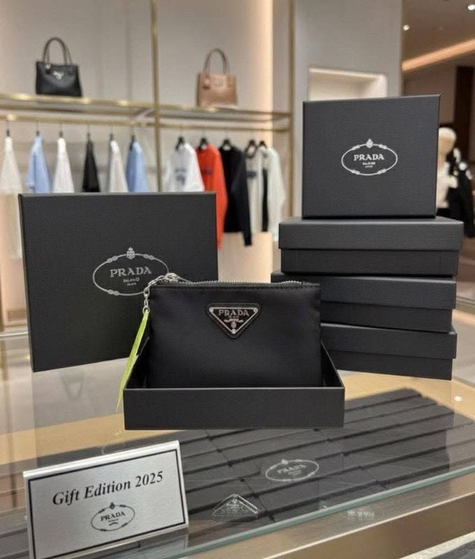 Prada Beauty Re-Nylon Wallet/Pouch