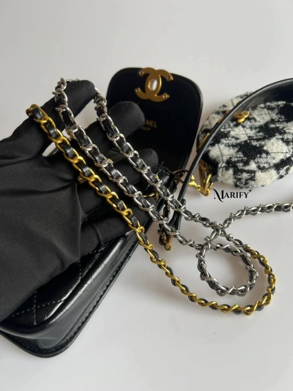 Chanel VIP Crossbody Phone/Bag with coin purse