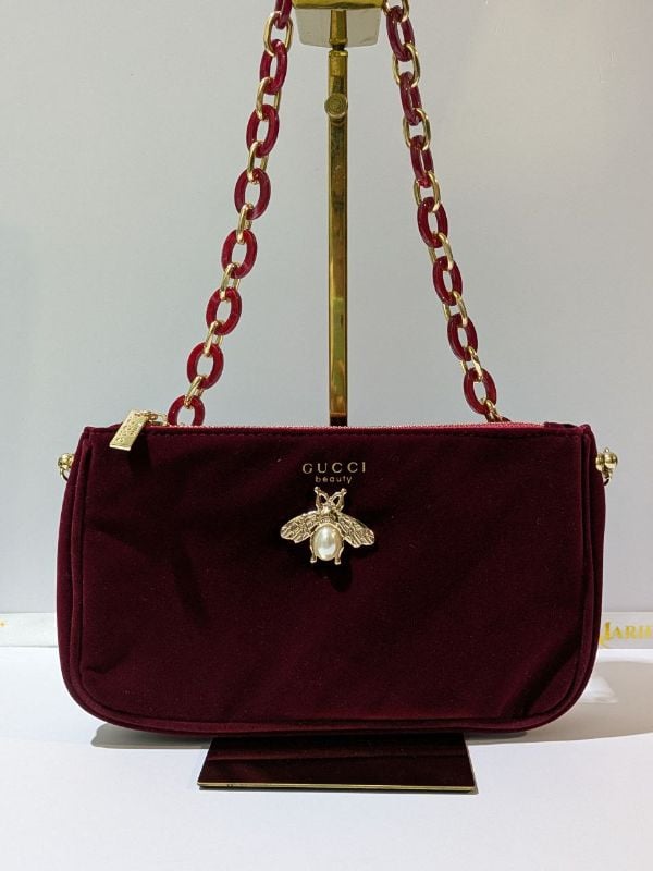 Gucci Shoulder Bag Red