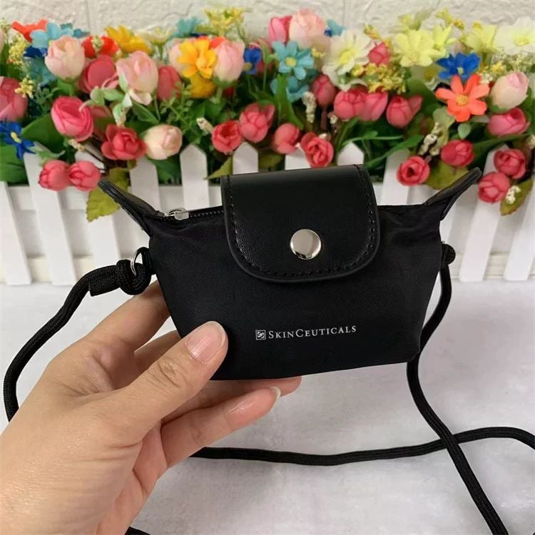 Skinceuticals Mini sling bag GWP