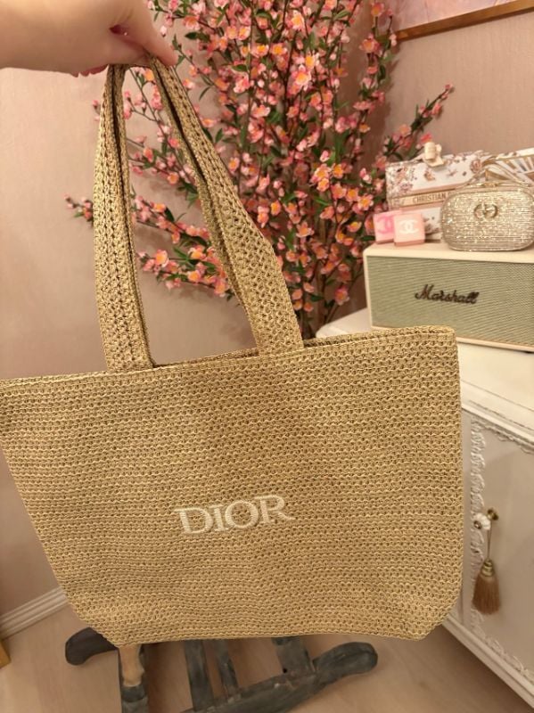 Dior Beauty raffia tote bag