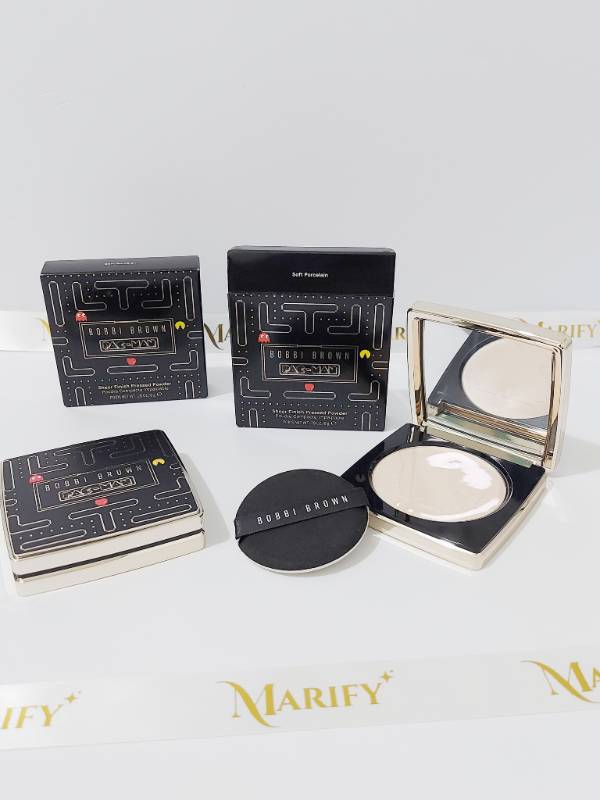 Bobbi Brown Sheer Finish Pressed Powder – Soft Porcelain (Limited Edition PAC-MAN™ Collection)