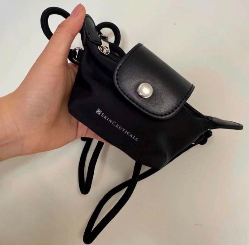 Skinceuticals Mini sling bag GWP