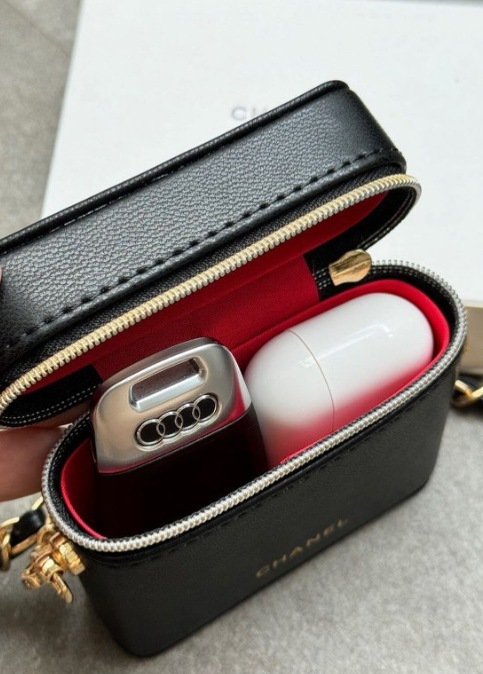 Chanel Novelty GWP Lipstick Bag/ Wallet on Chain